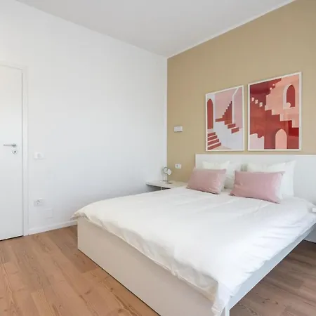 Fabulous Apartament With View In Calea Victoriei Bucharest Exterior photo