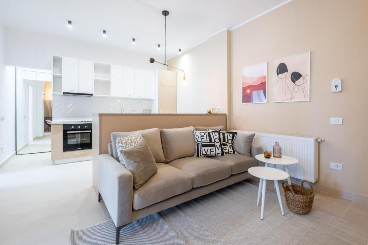 Fabulous With View In Calea Victoriei Apartament Bucureşti